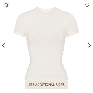 soft smoothing seamless tshirt brand new